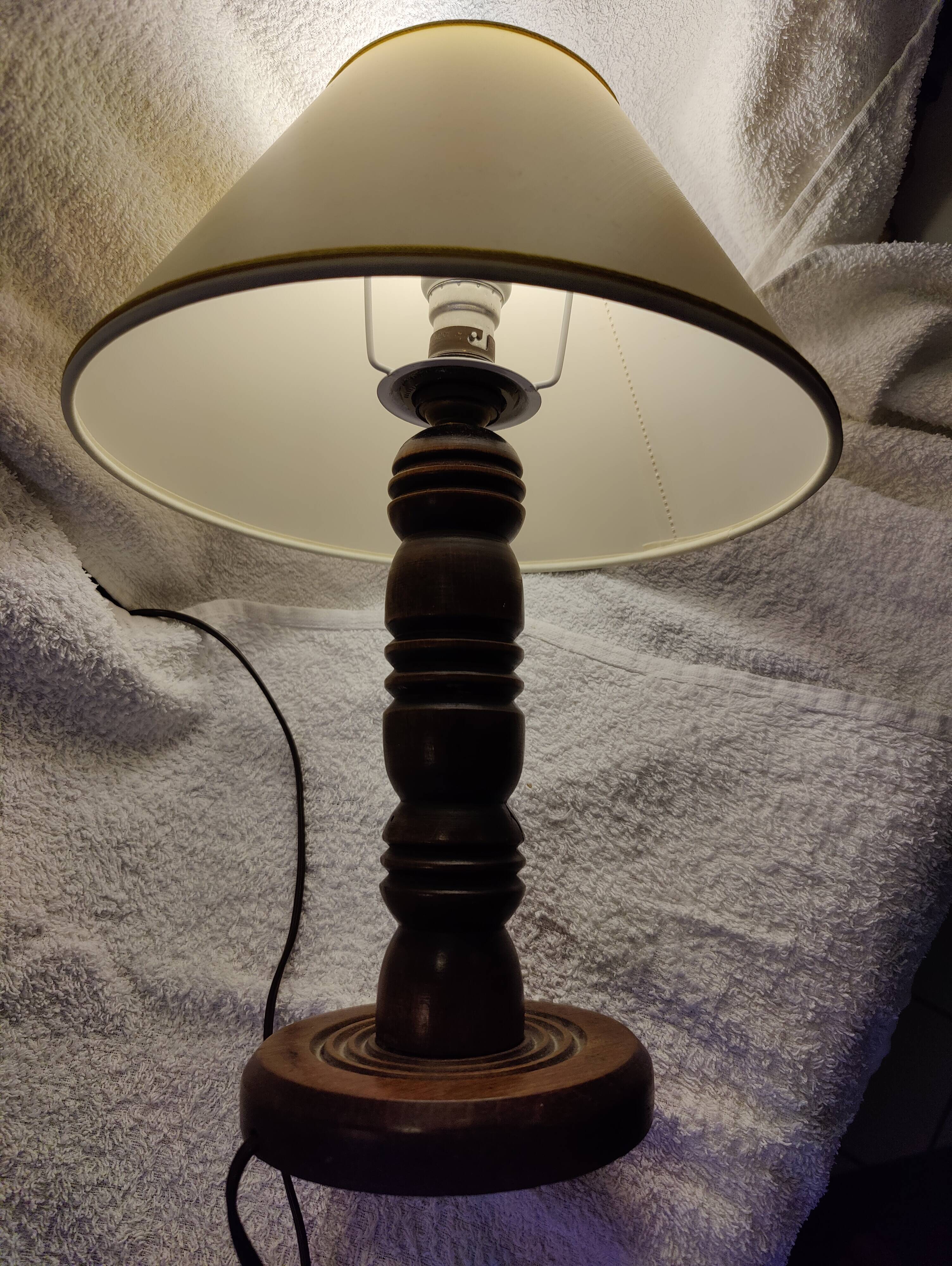 Basque style turned wood bedside lamp Charles Dudouyt taste