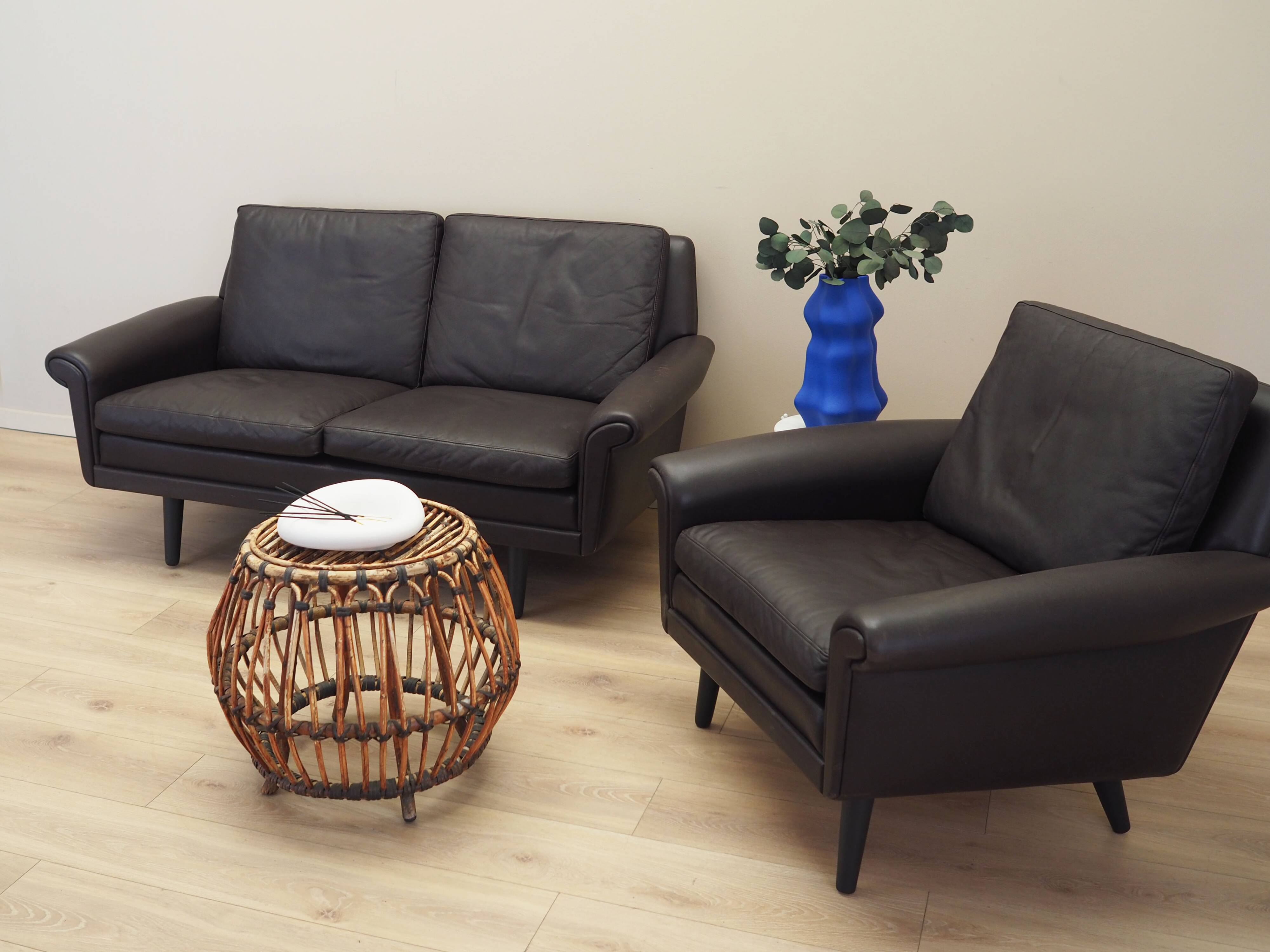 Brown leather sofa, Danish design, 1960s, designer: Aage Christiansen