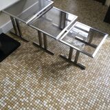 Giggle table