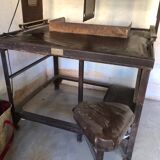 Postal sorting cabinet