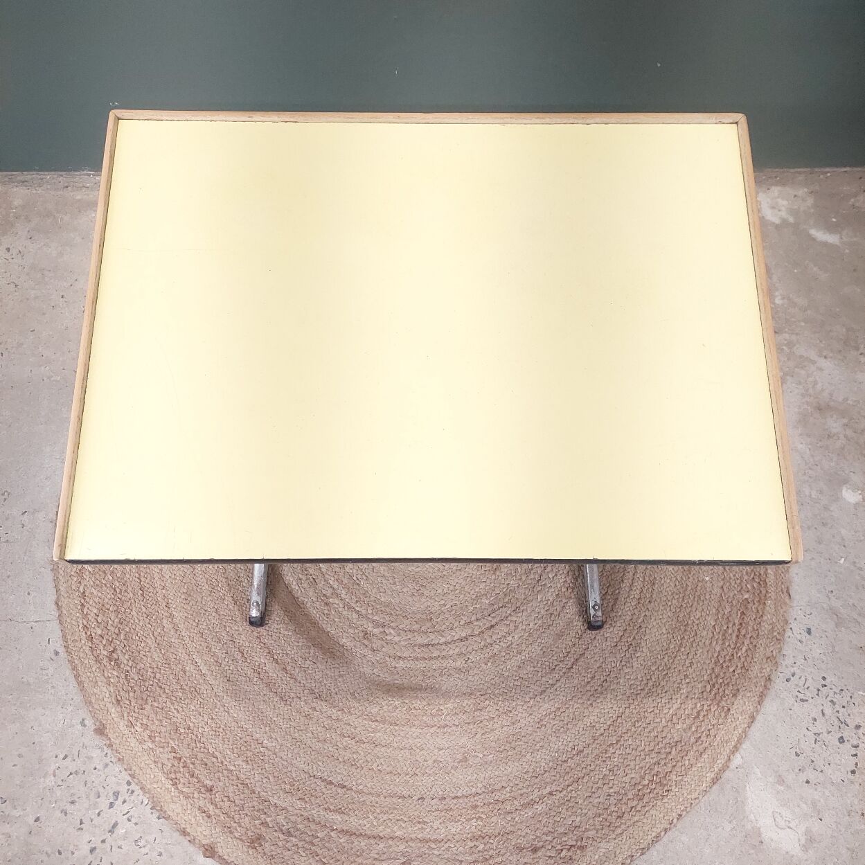 Adjustable school desk