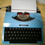 BMB 310 typewriter