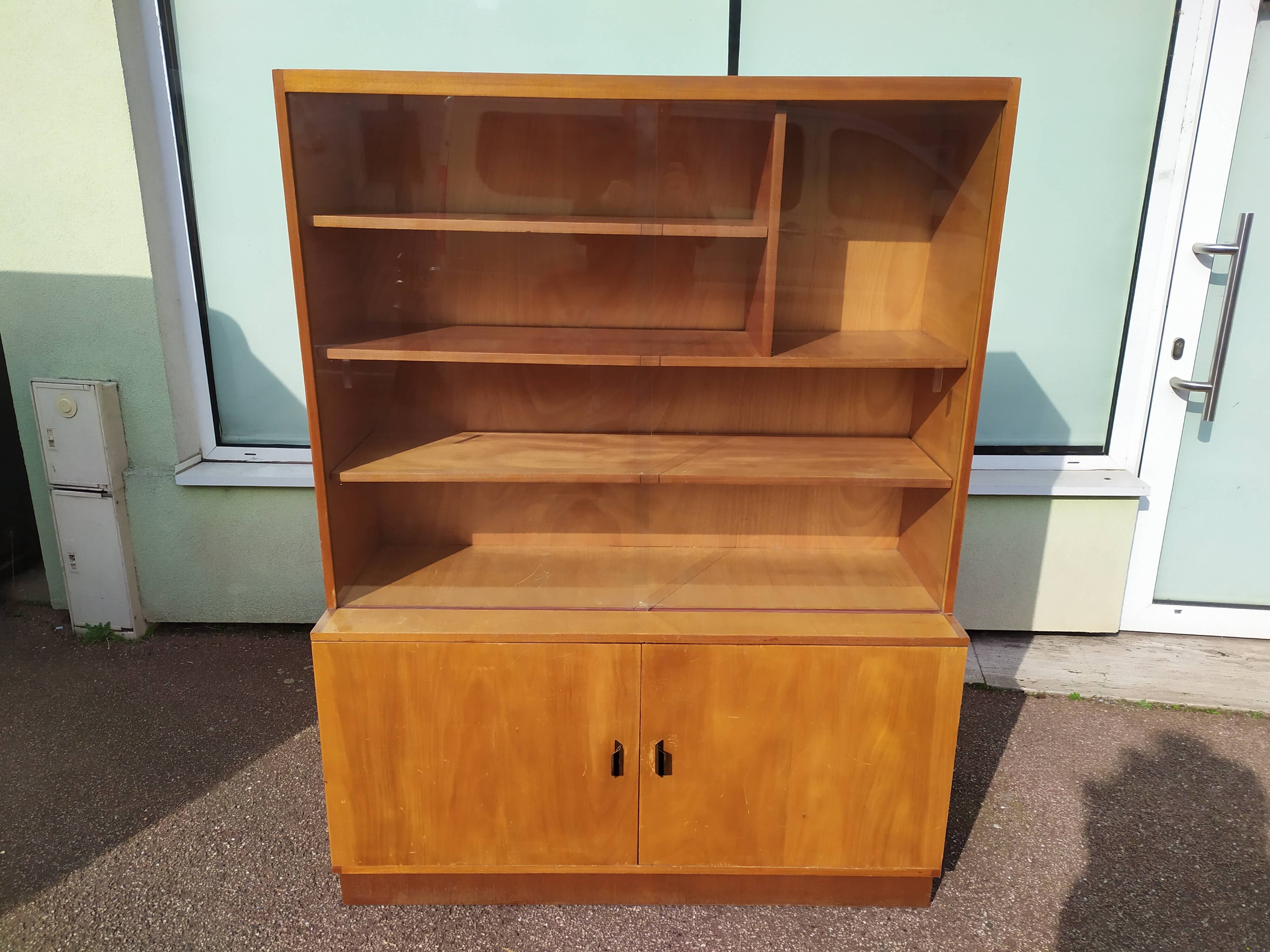 Vintage glass bookcase - Wood