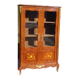 Glass library with rosewood marquetry in the Louis XV style.