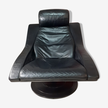 Fauteuil en cuir pivotant