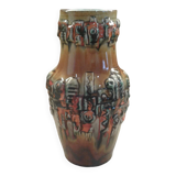 Ceramic vase