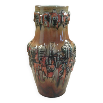 Ceramic vase