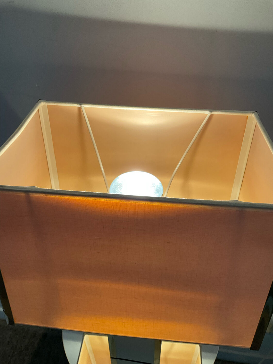Vintage lamp from the 60s-70s in metal and brass