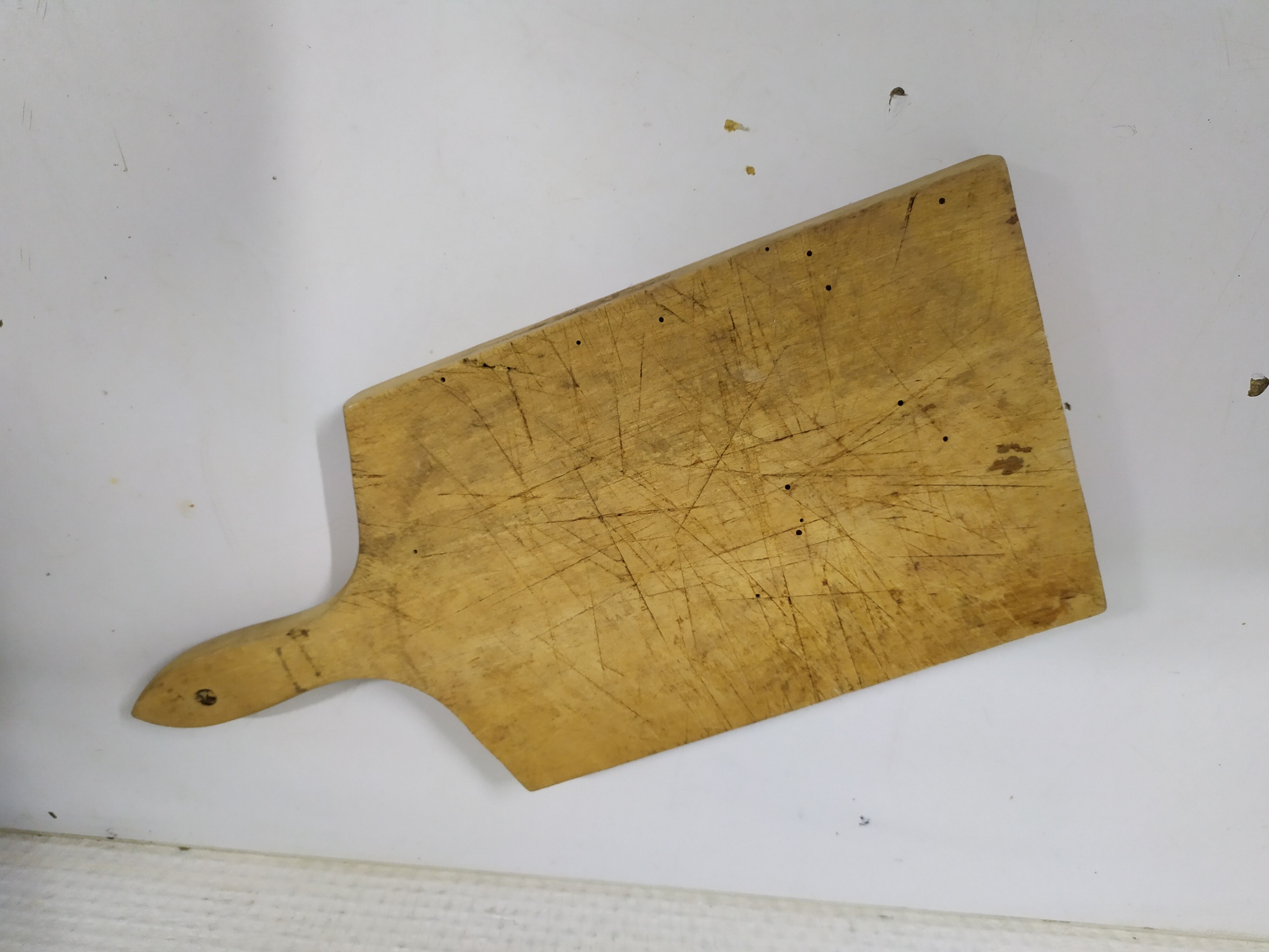 Old wooden cut board 30cm