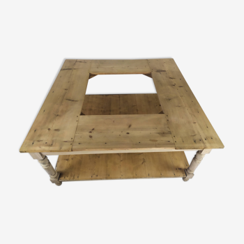 Square craft table