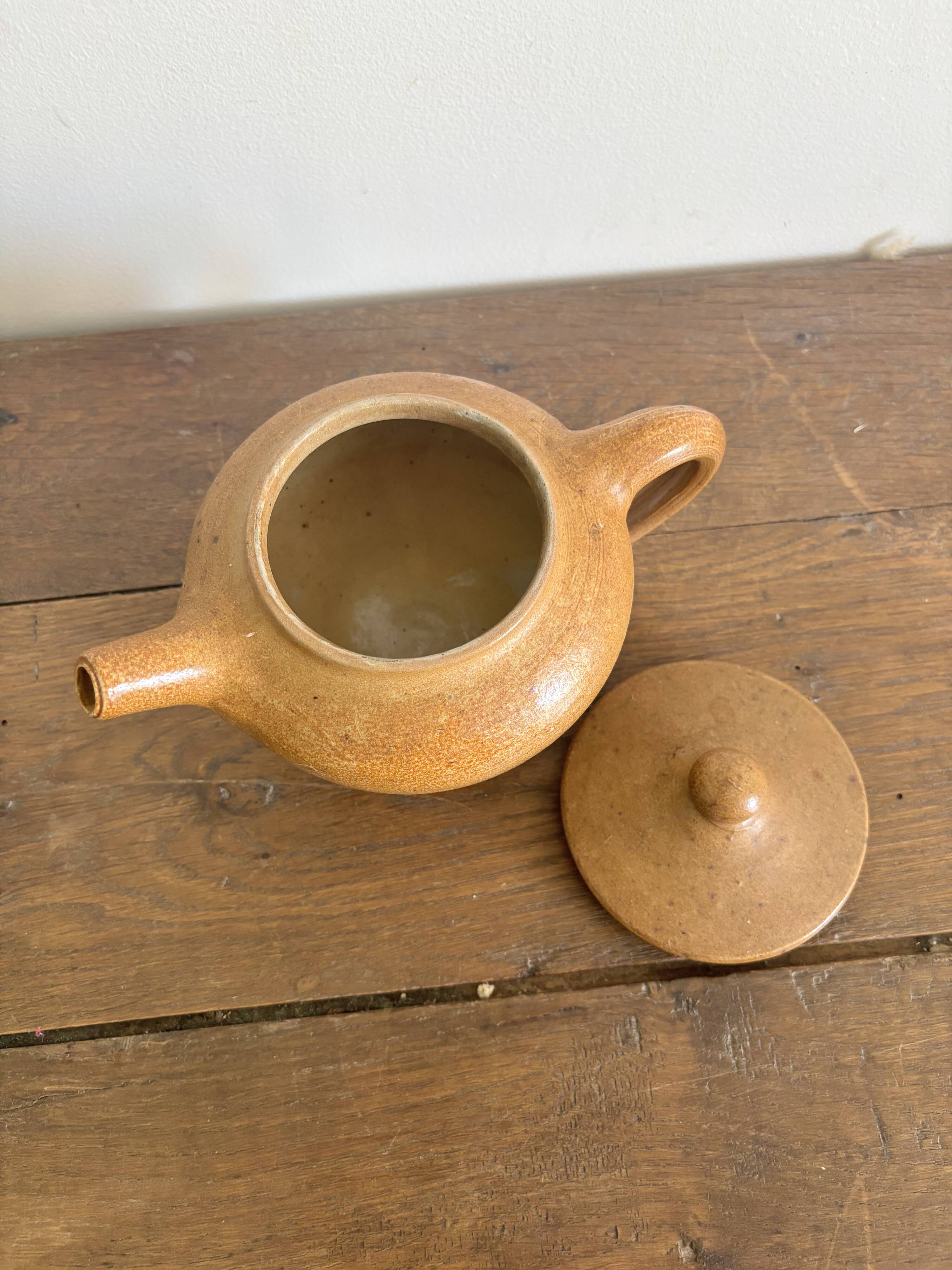 Set of French artisanal stoneware ceramics – 1960s