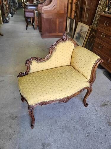 LOUIS XV CAUSEUSE 1 PLACE IN WALNUT ROCOCO
