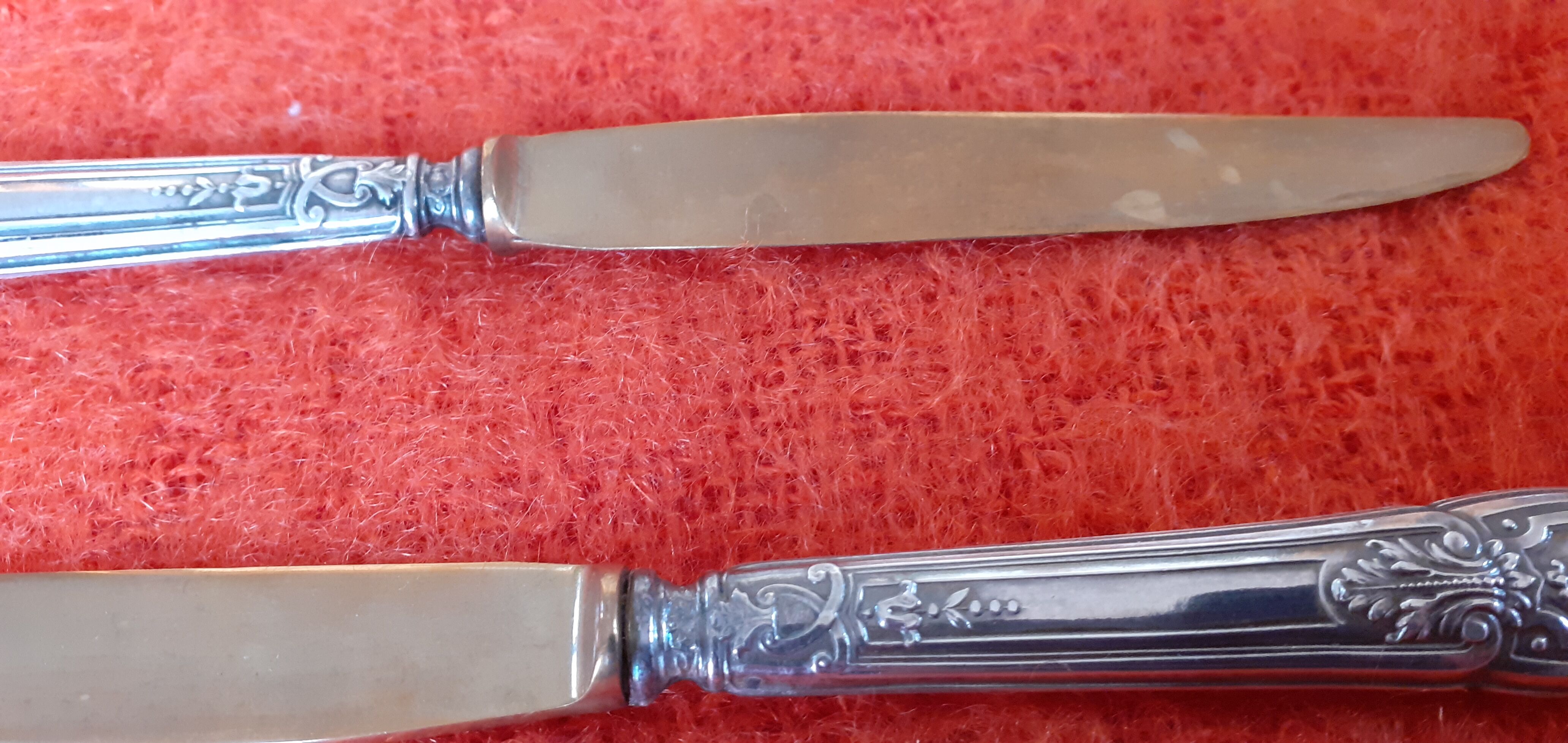 6 dessert knives in silver metal and vermeil