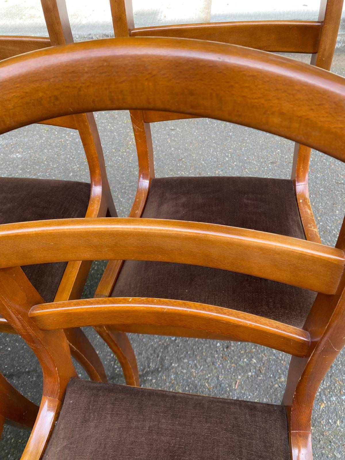 6 Louis Philippe dining chairs in solid wood and brown velvet.