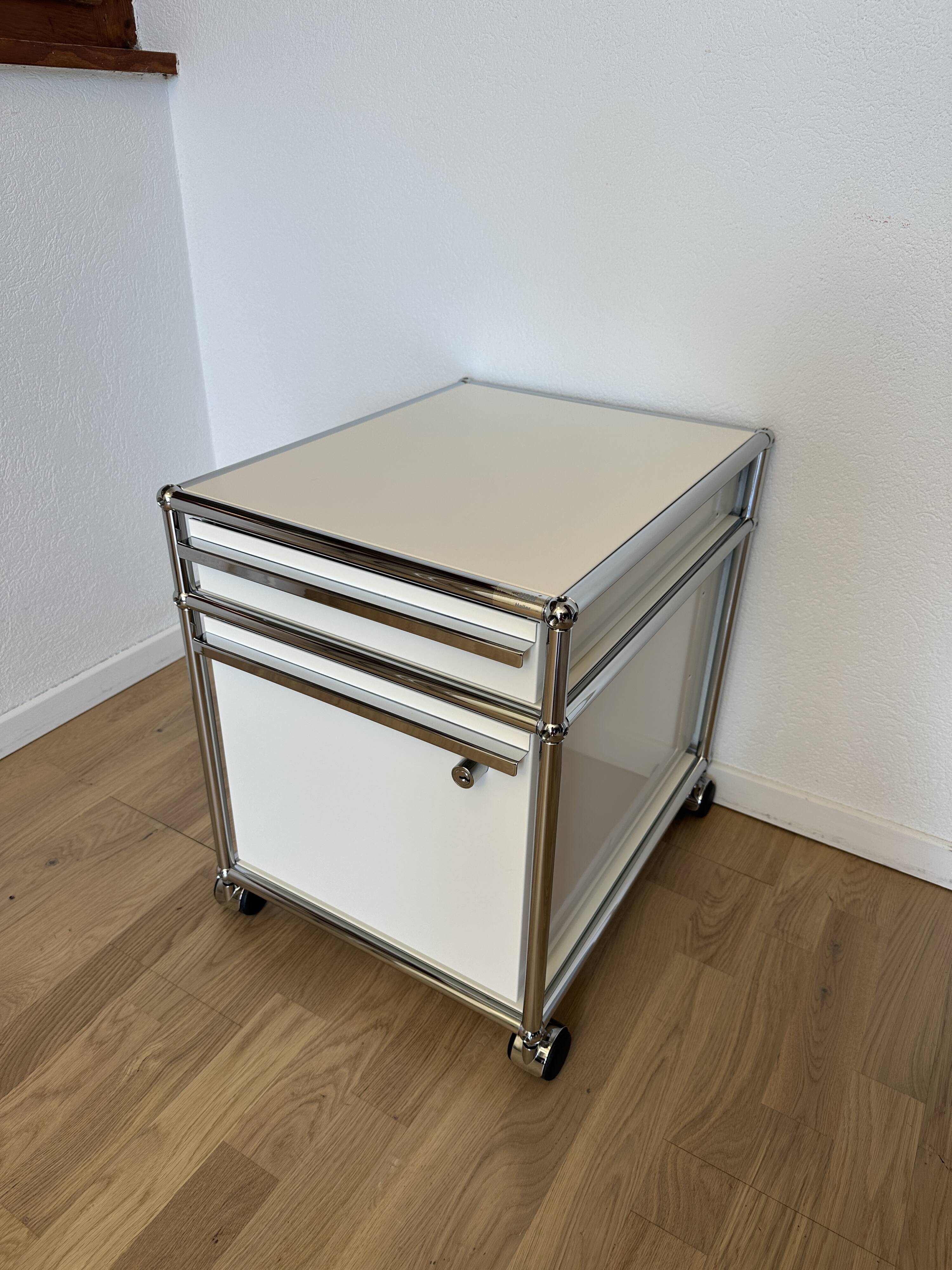 USM Haller rolling cabinet in Pure White