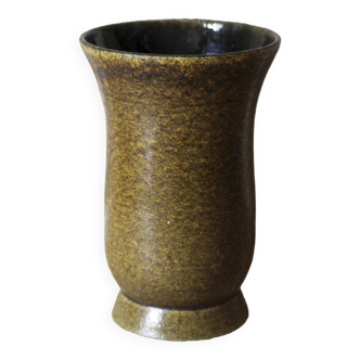 Accolay ceramic vase
