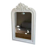 Late 19th century mirror with decorated pediment