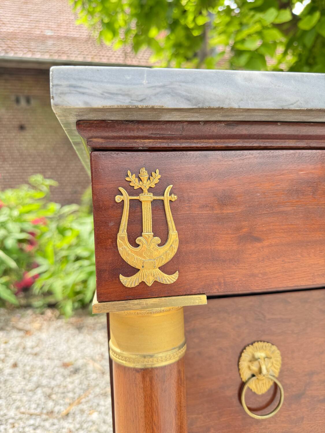 Rare empire period mahogany chest of drawers stamped courte