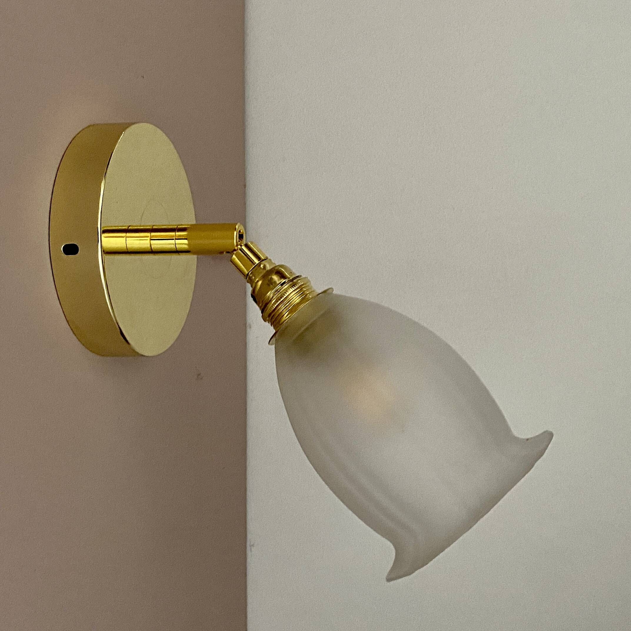 Vintage tulip wall lamp in frosted glass