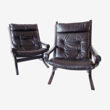 Ensemble westnofa siesta de 2 chaises longues en cuir noir par ingmar relling
