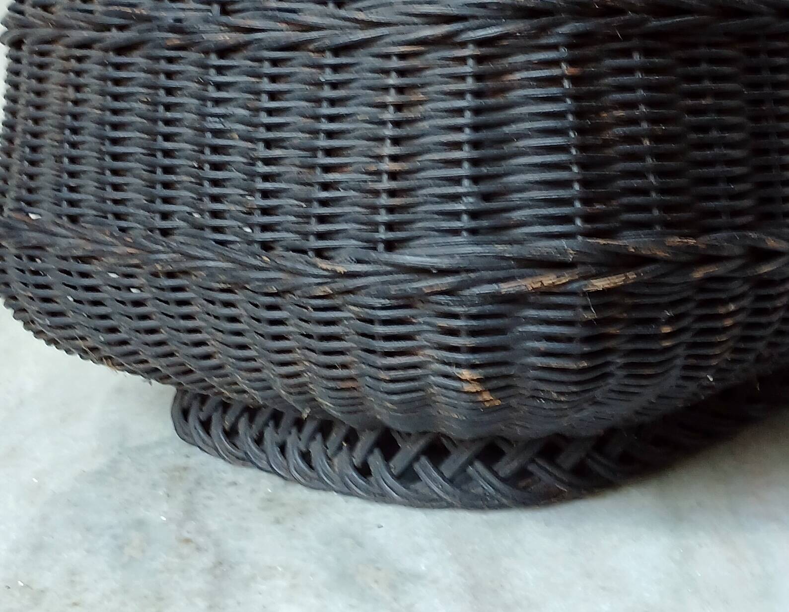 Bresse woven & blackened wicker basket, early 20th century