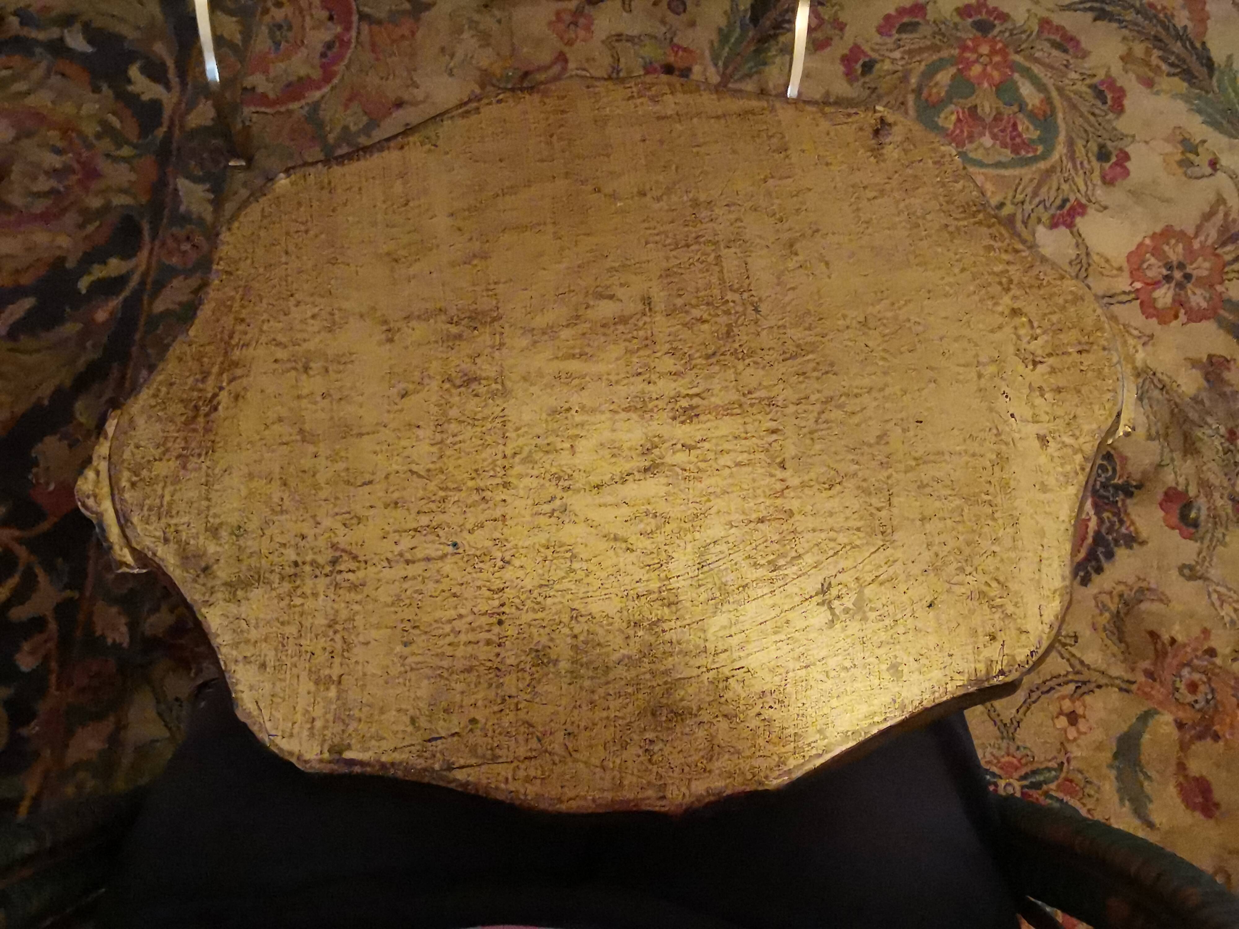 Hand-painted and gilded Florentine wood tray