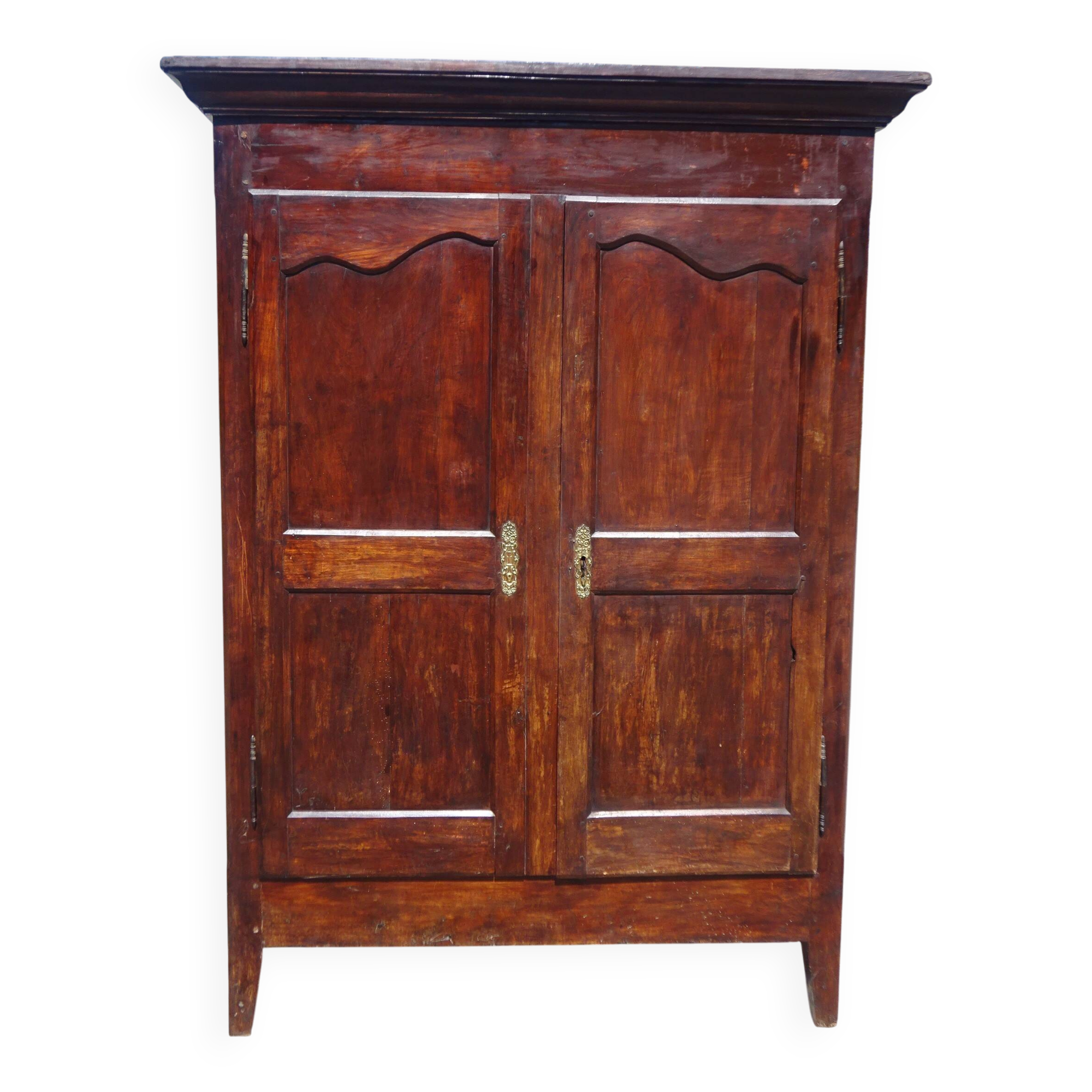 Antique Louis Philippe wardrobe in walnut