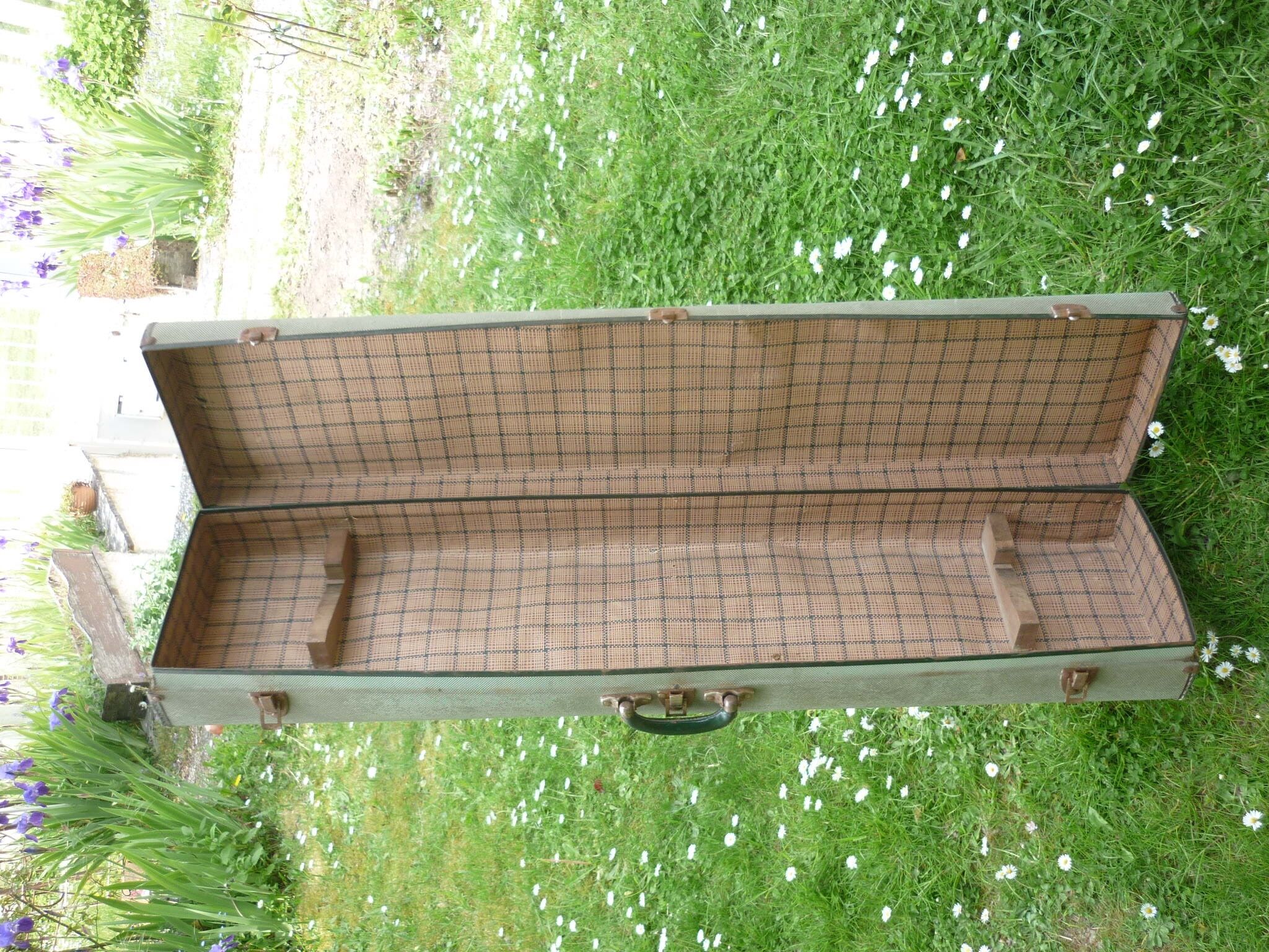 Valise verte longue des années 30