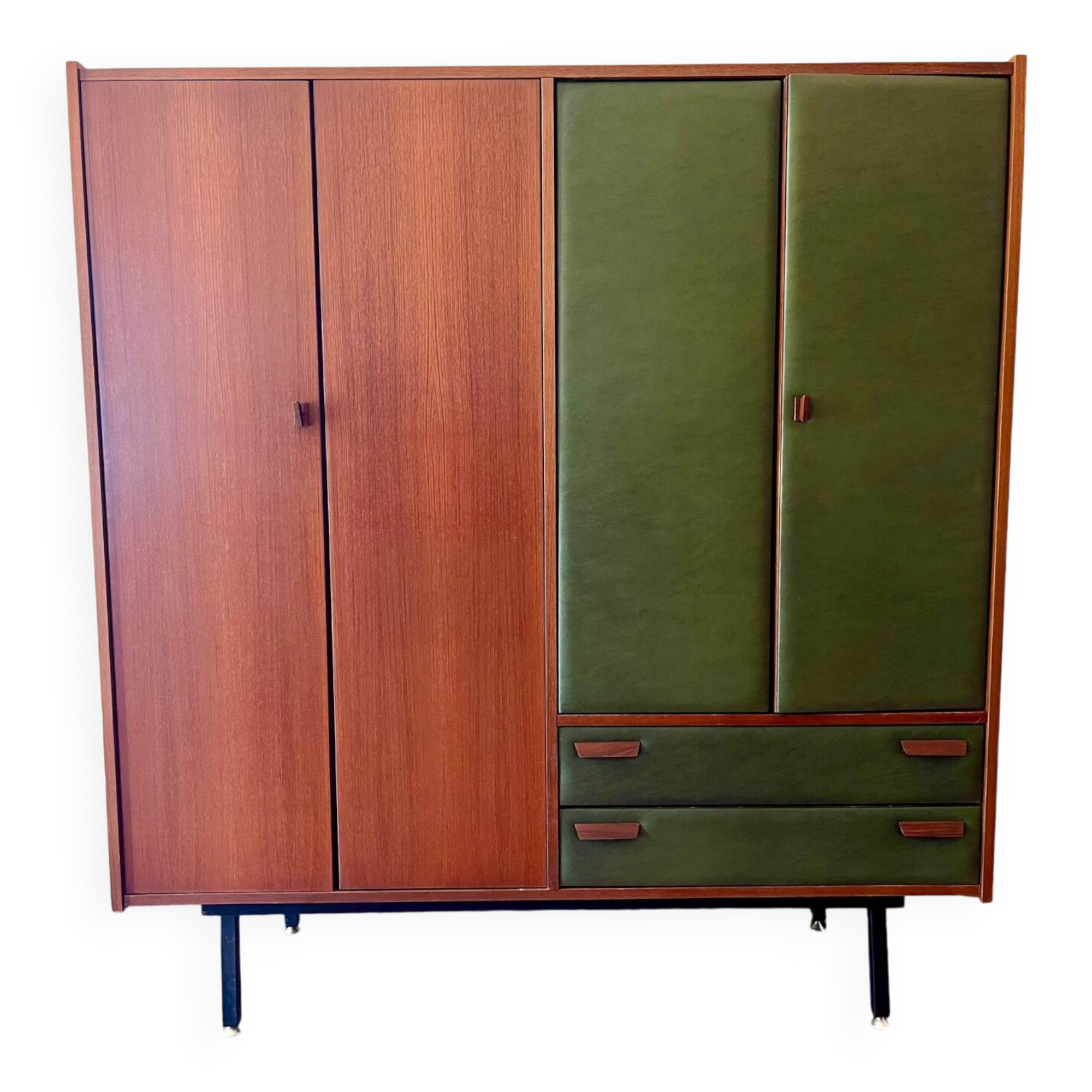 Regy edition wardrobe