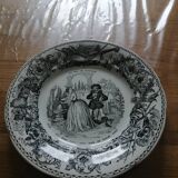 Set of eight talking plates