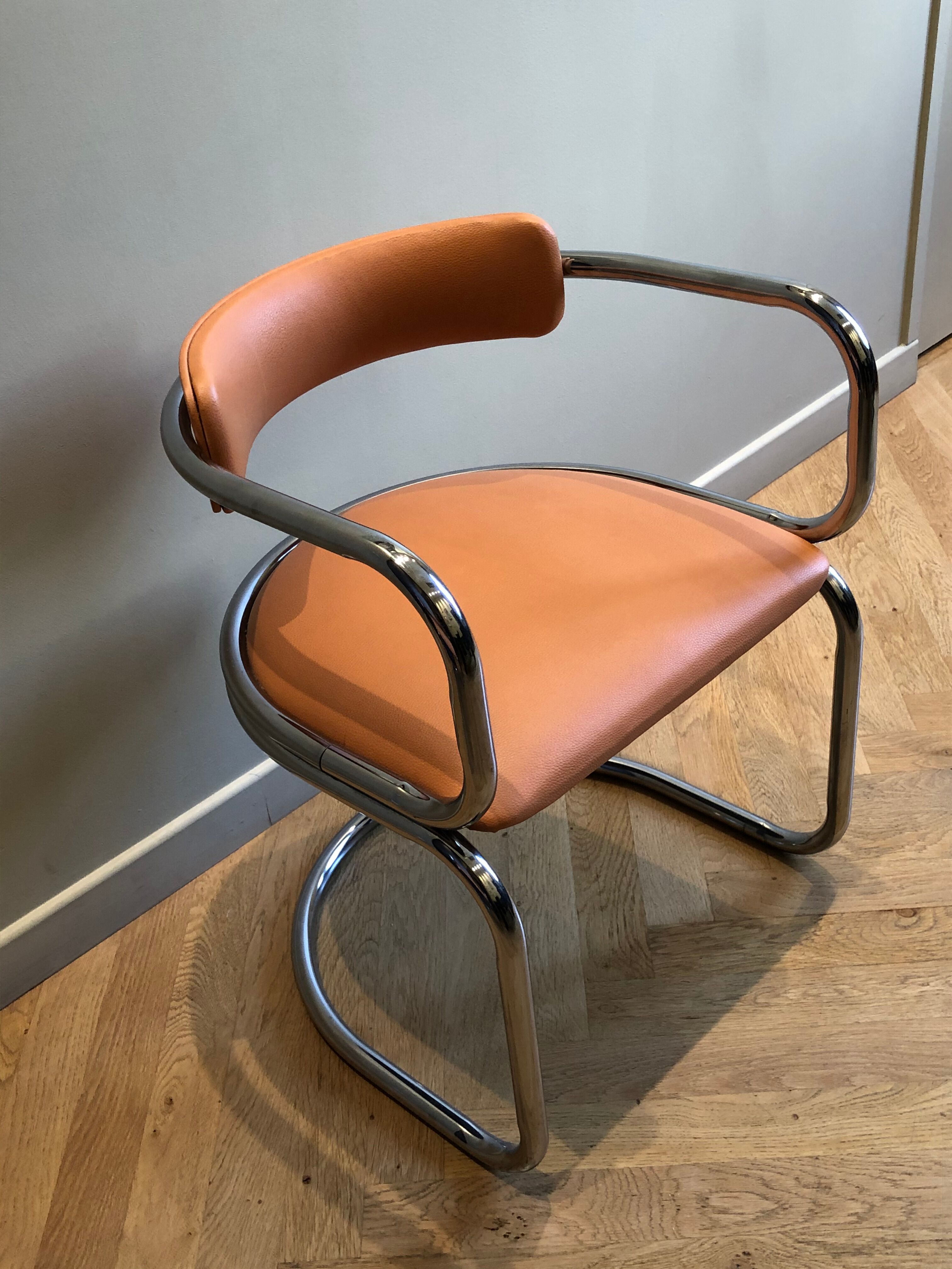 Victoria chair 70s vintage terracotta