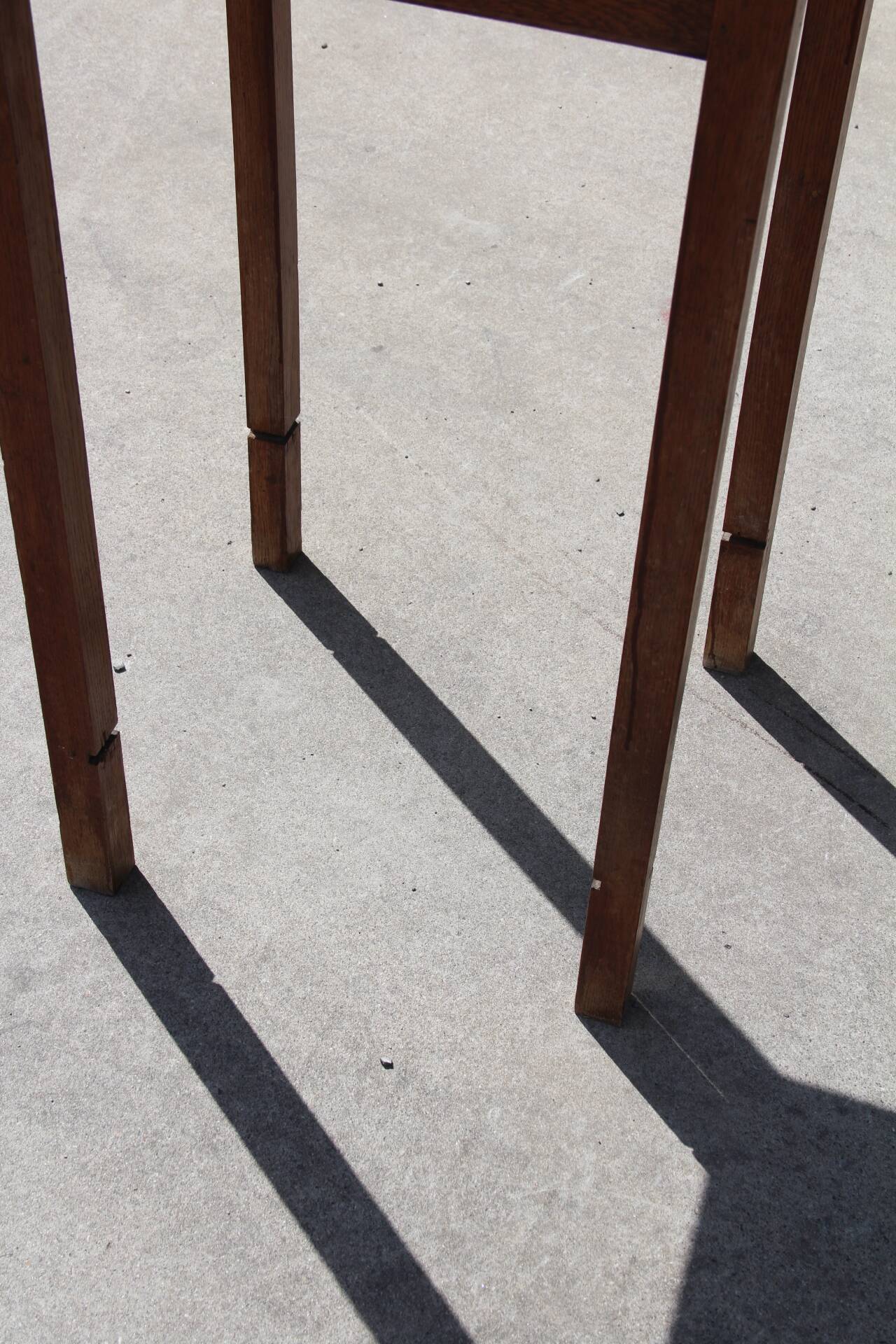 High side table in oak