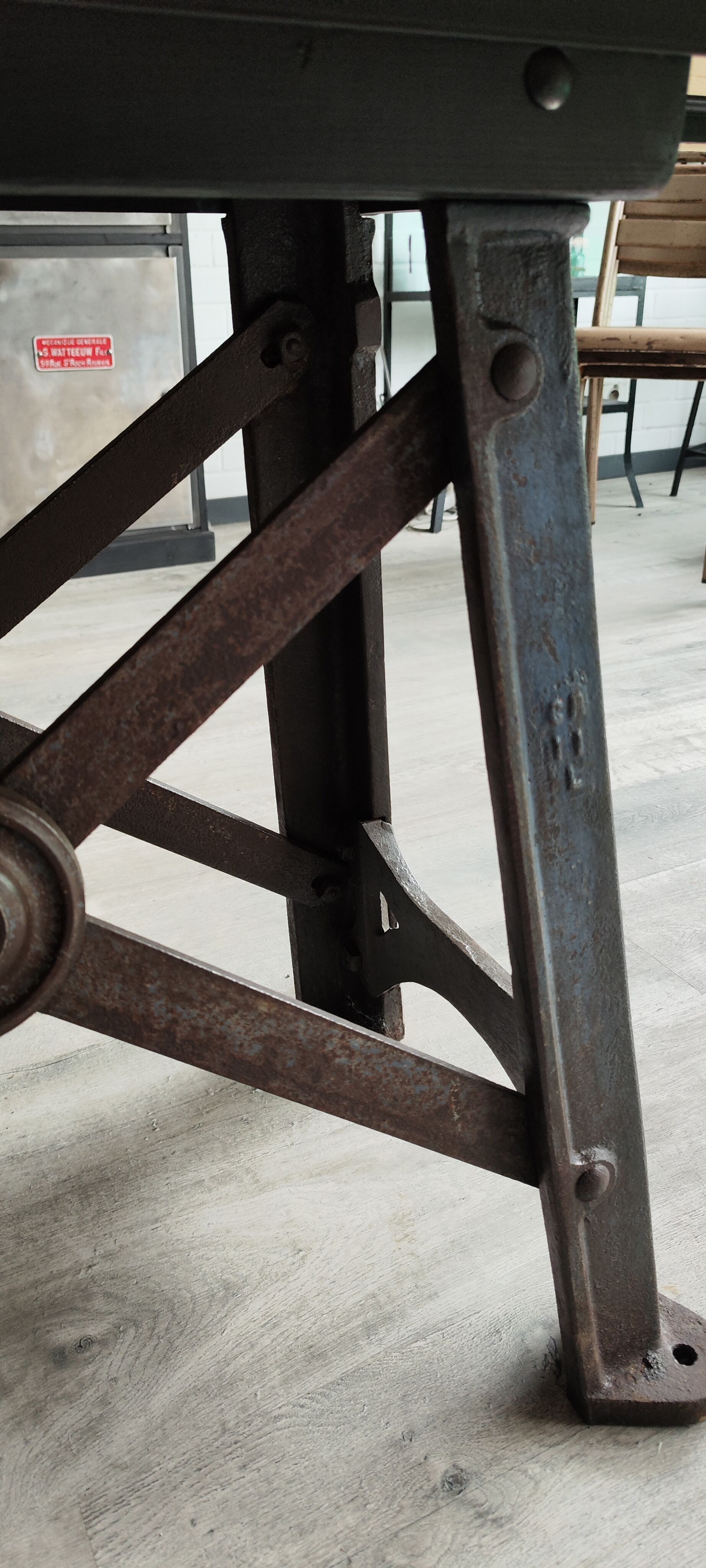 Industrial table top solid oak machine foot cast iron