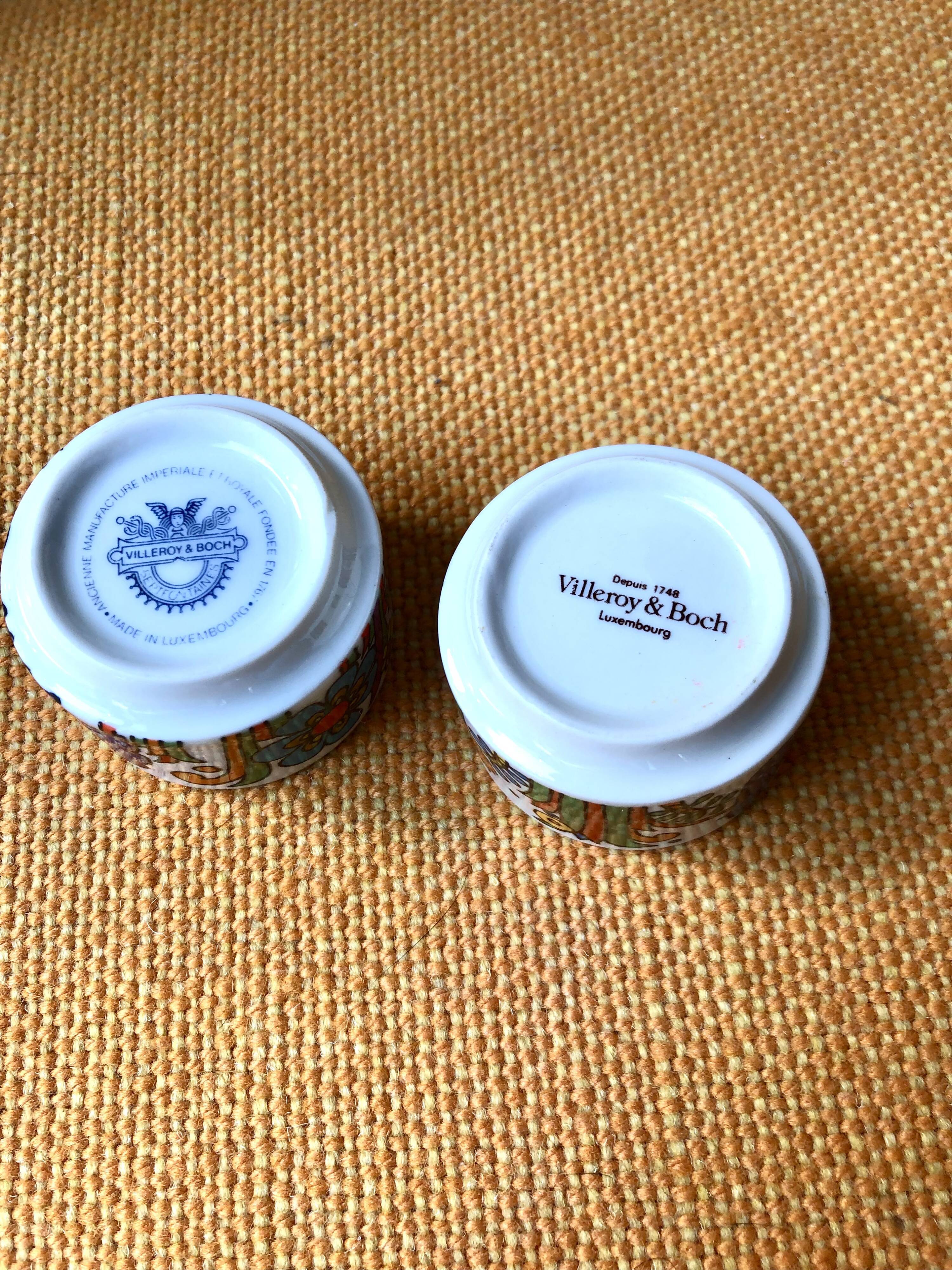 Lot of cockroaches Acapulco Villeroy and Boch