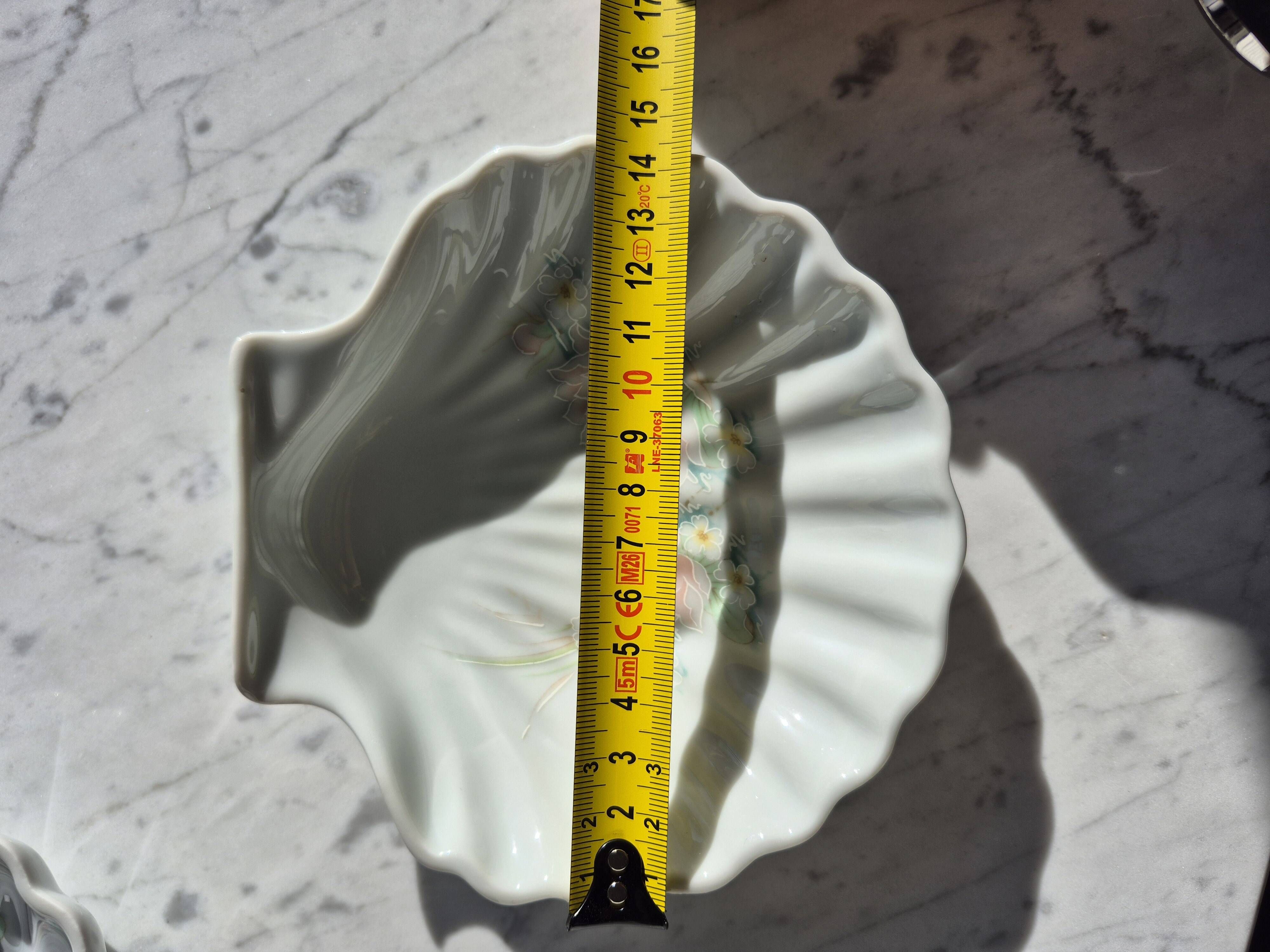 Paire de coquilles Saint-Jacques en porcelaine solognote – Coupelles