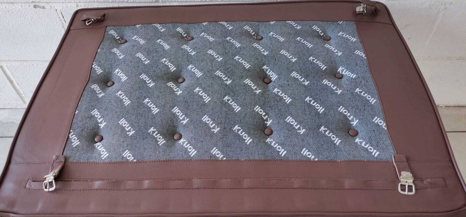 Knoll - Ludwig Mies van der Rohe - Armchair (3)