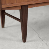 Buffet haut classique scandinave en teck avec tiroirs, années 1960