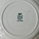 6 flat plates Saint Amand, décor la laitière