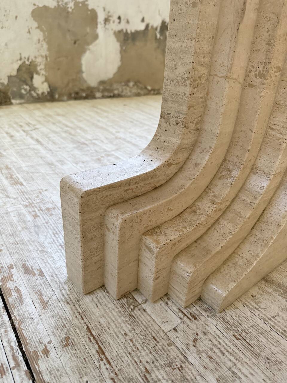 Travertine dining table 1970 Italy Tobia Scarpa