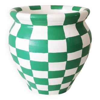 Checkerboard pattern clay pot