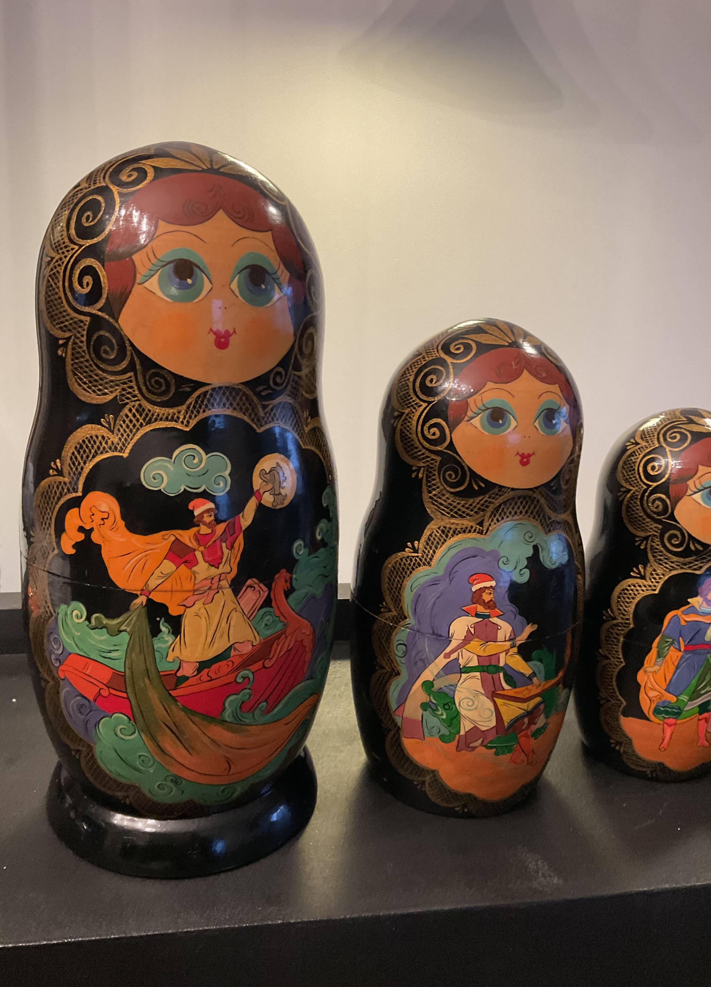 Series of 10 old Russian Matryoshka dolls