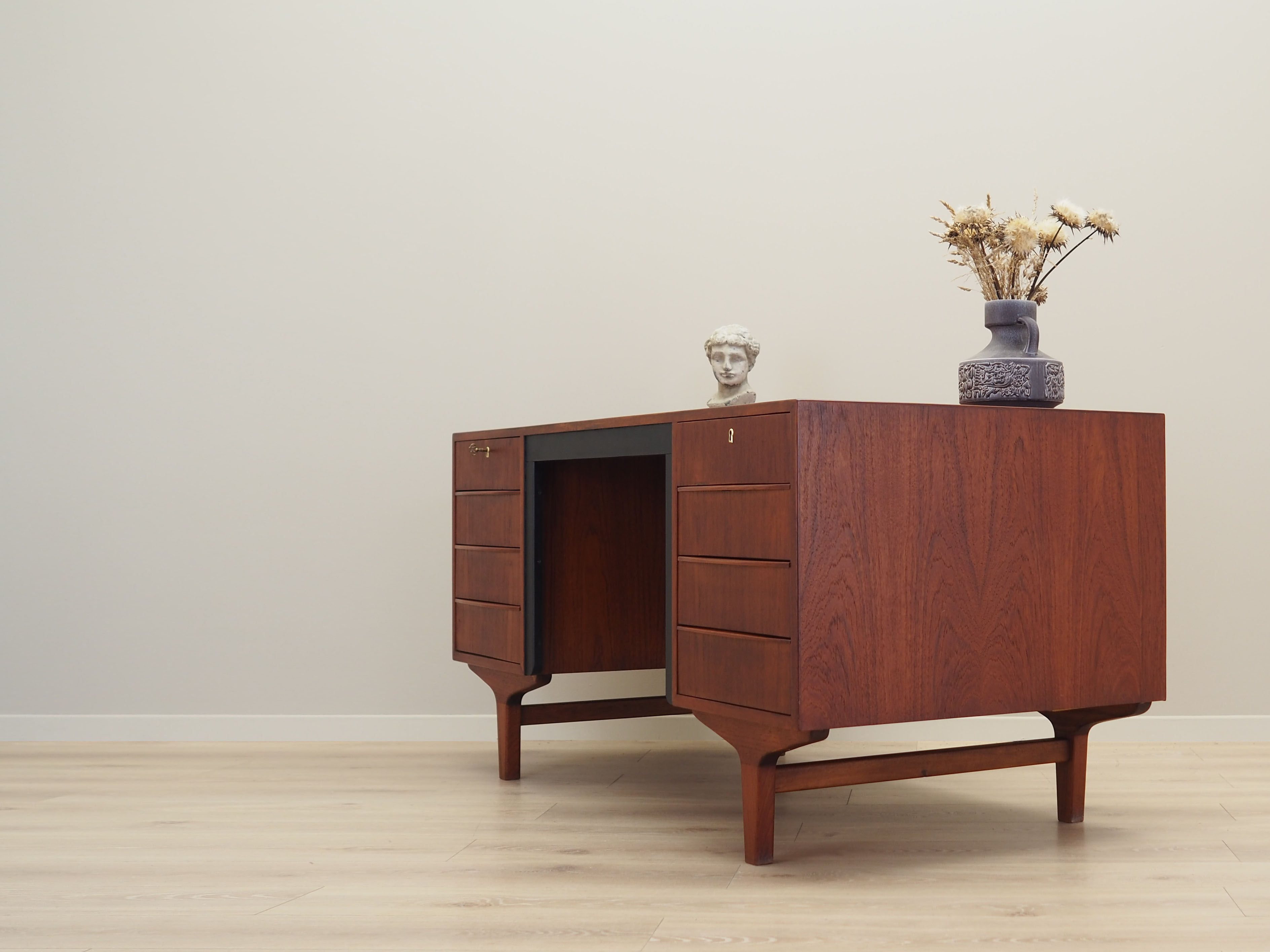 Teak desk, Danish design, 1970s, made in Denmark