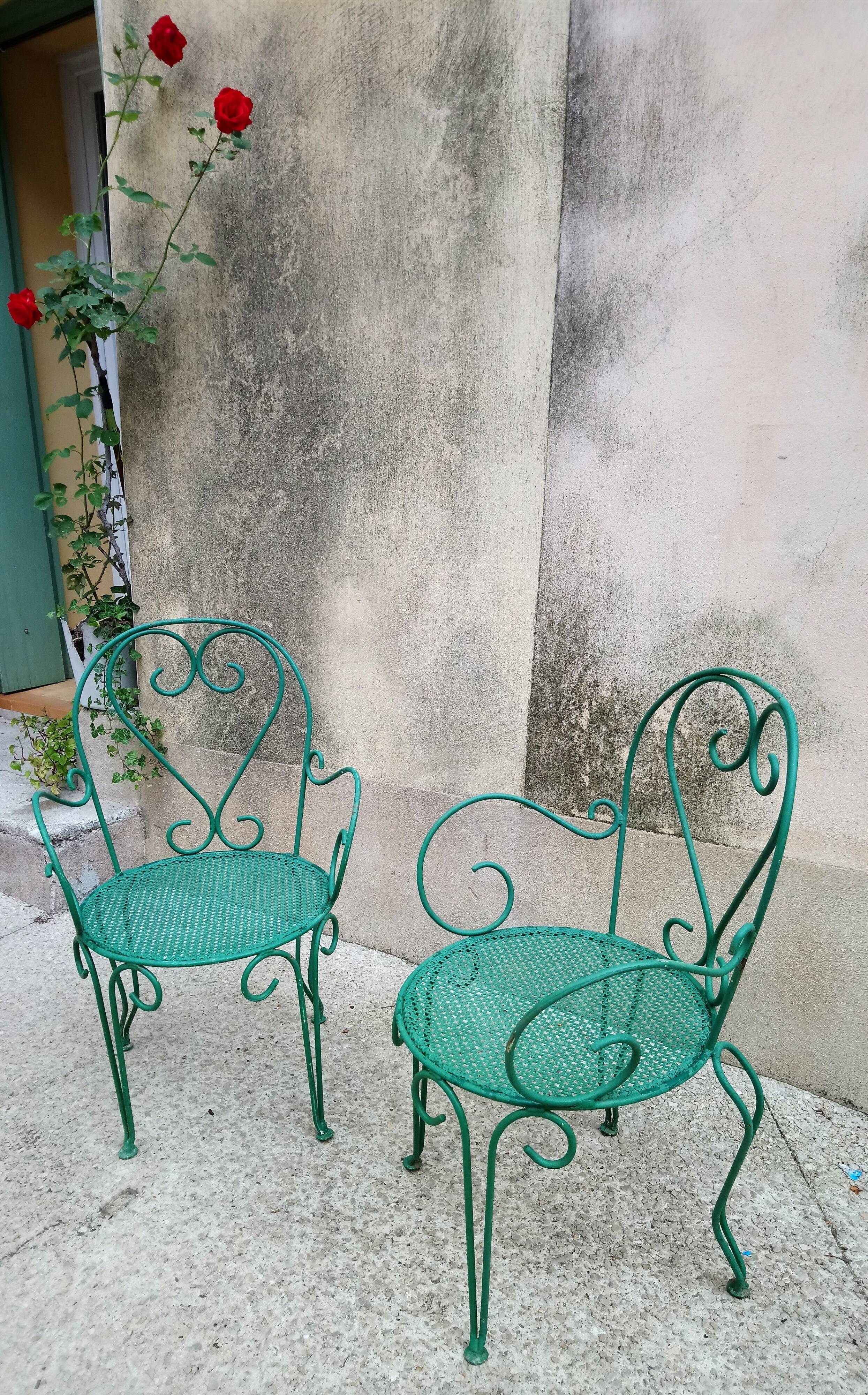 Suite de 4 fauteuils de jardin années 60