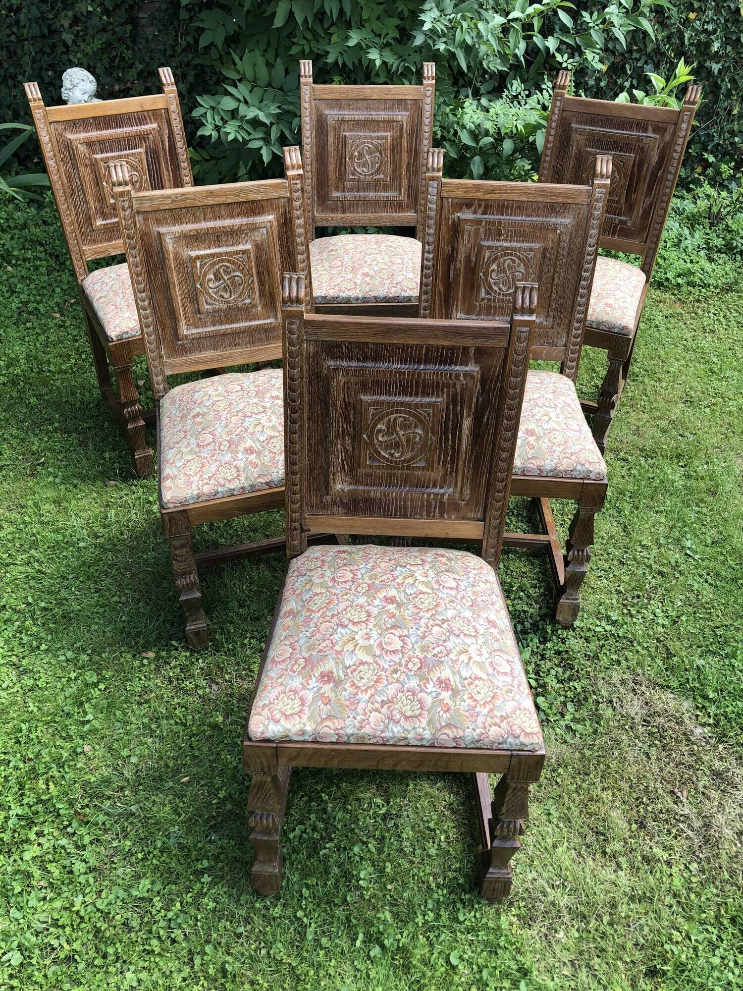 Series of 6 Chairs Neo Basque Wood Carved Cross Basque + Assise Fabric Vintage