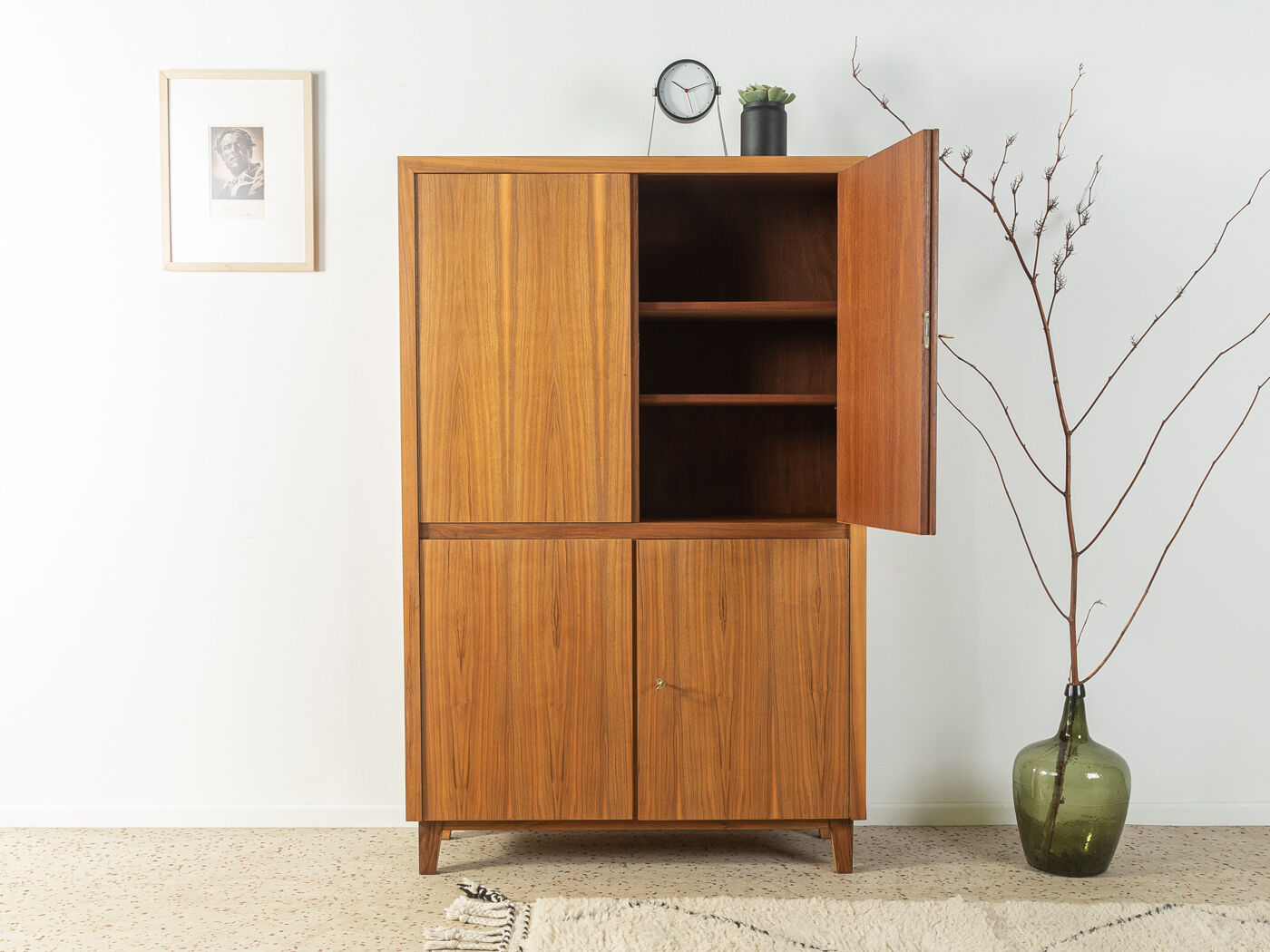 1950s Dresser, Musterring