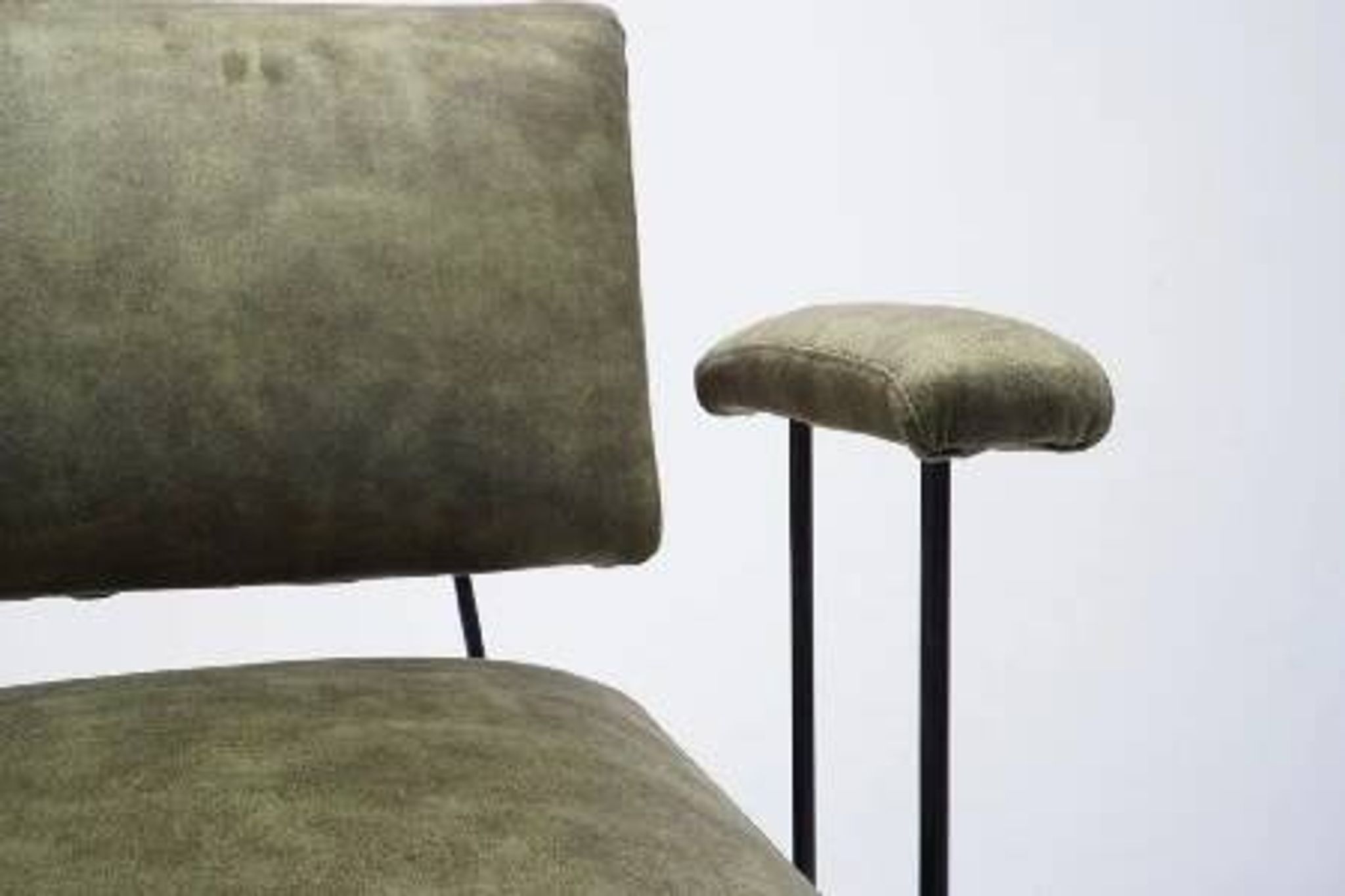 Paire de fauteuils lounge modernistes italiens des années 1950