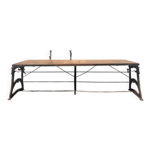 table de travail en fonte