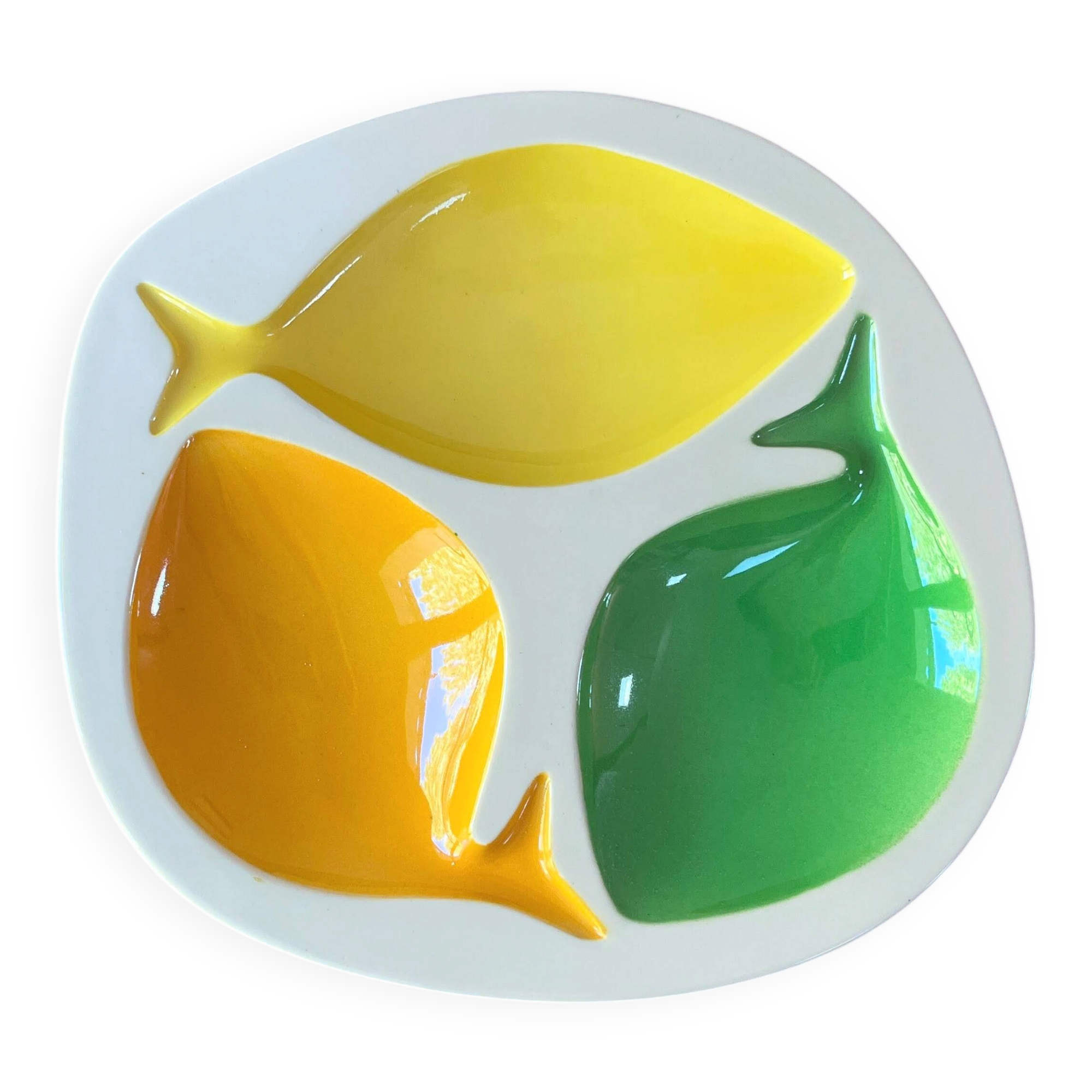 Saint Clément compartment dish from the 1950s-60s.