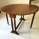 English mahogany "Gateleg" table