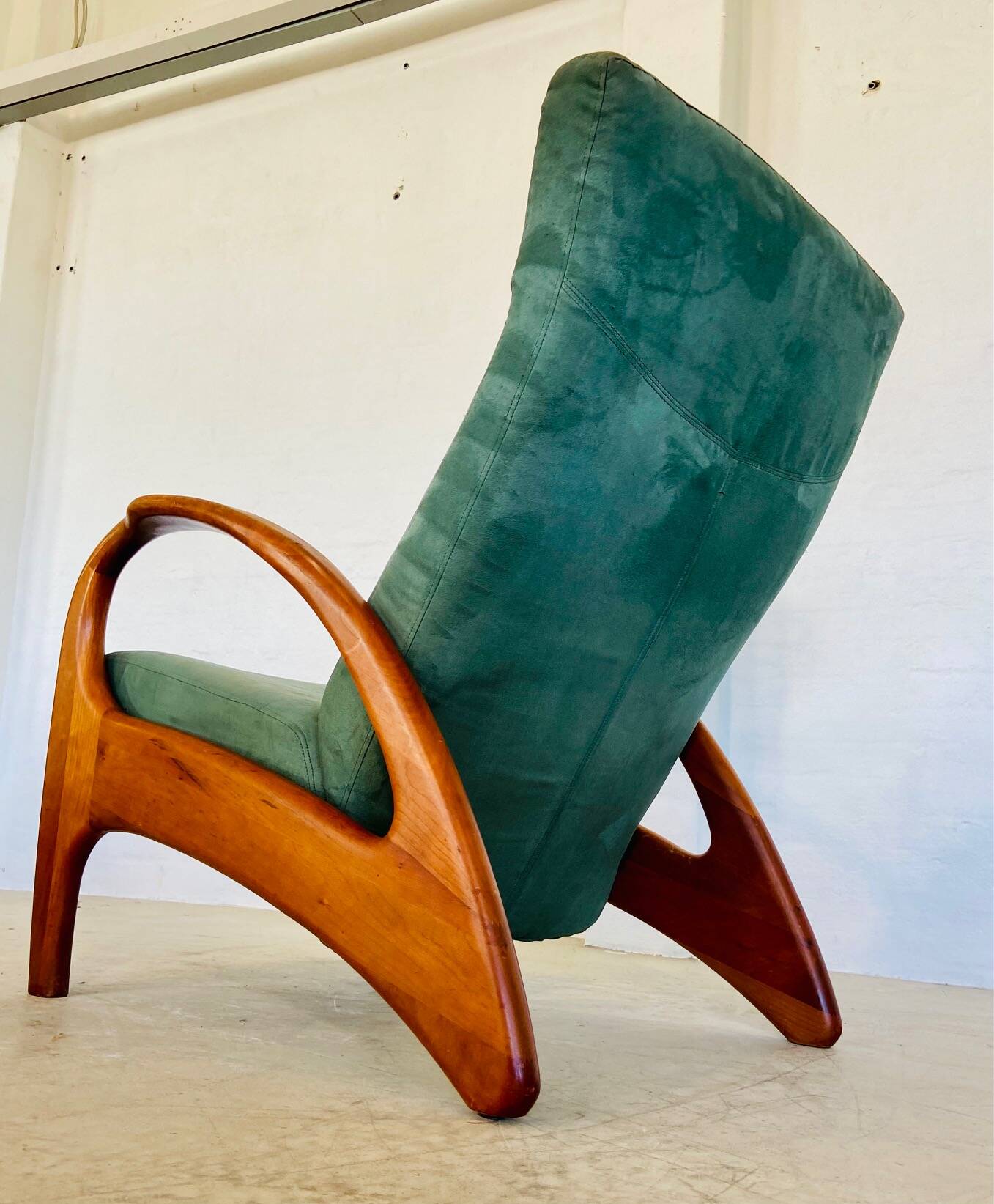 Fauteuil et tabouret vintage danois Holserbro Møbelfabrik en daim vert